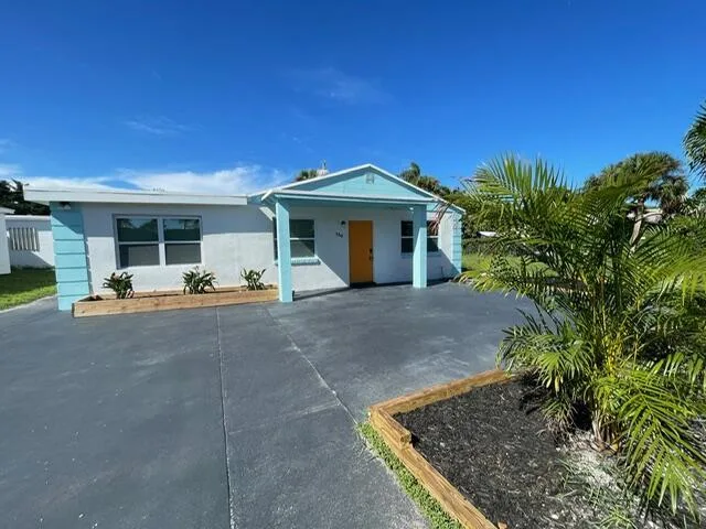 138 E 22ND Court, Riviera Beach, FL 33404 photo 4