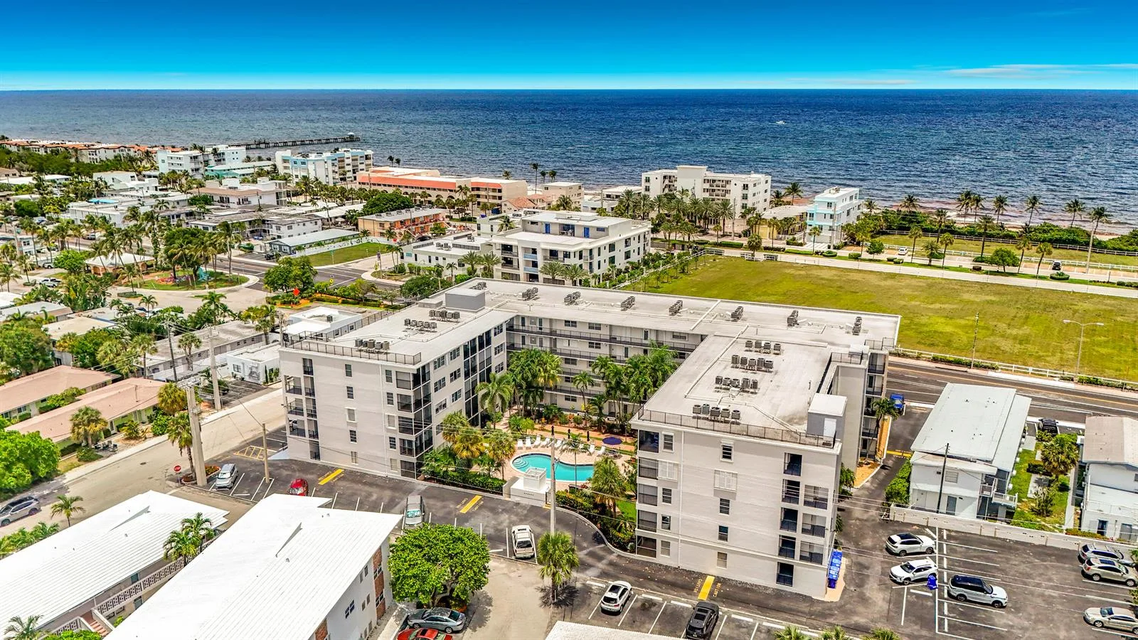 4117 Bougainvilla Drive # 207, Lauderdale By The Sea, FL 33308
