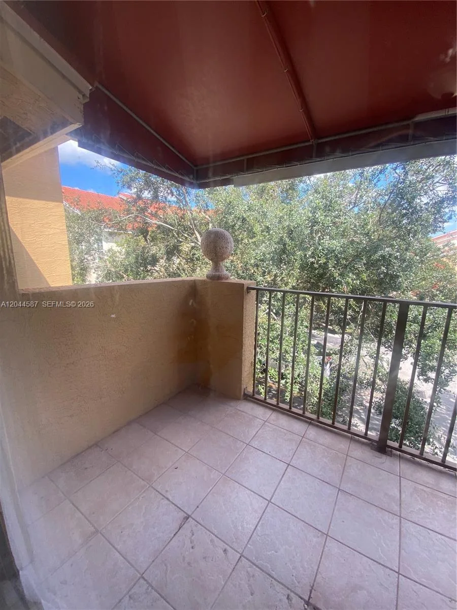 4081 San Marino Blvd # 303, West Palm Beach, FL 33409 photo 11