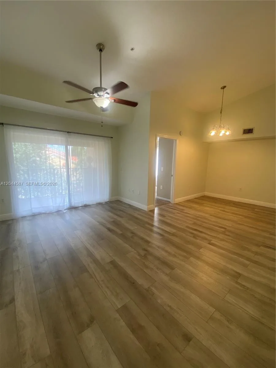 4081 San Marino Blvd # 303, West Palm Beach, FL 33409 — zdjęcie 2