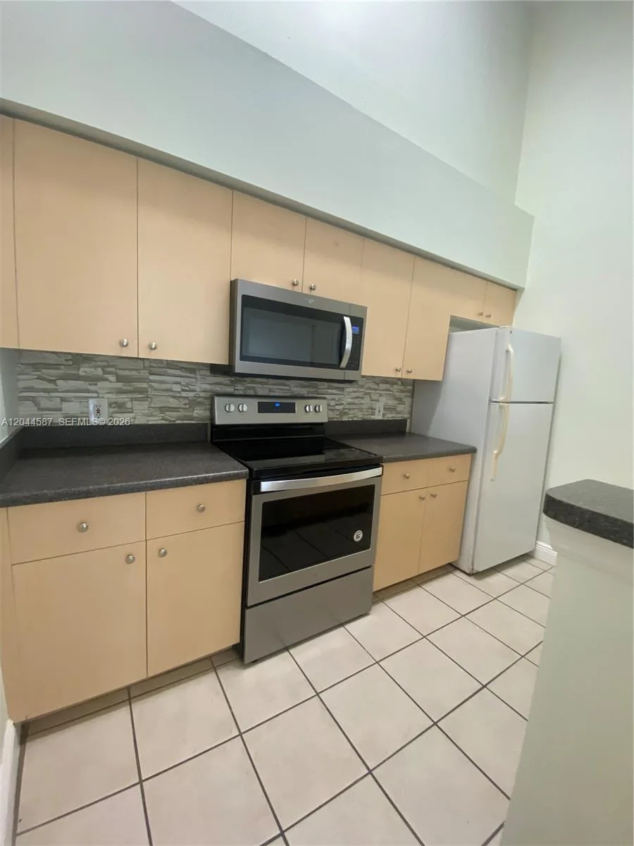 4081 San Marino Blvd # 303, West Palm Beach, FL 33409 — zdjęcie 4