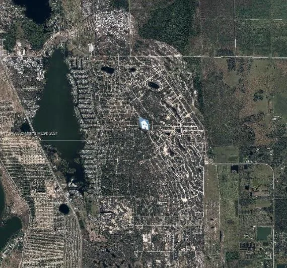 256 Sunnyside Dr, Lake Placid, FL 33852 photo 2