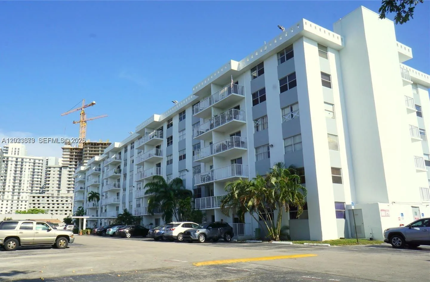 16465 NE 22nd Ave # 206, North Miami Beach, FL 33160