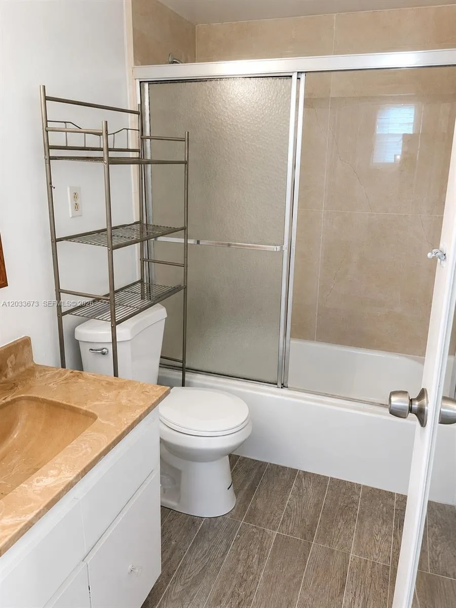 16465 NE 22nd Ave # 206, North Miami Beach, FL 33160 photo 6