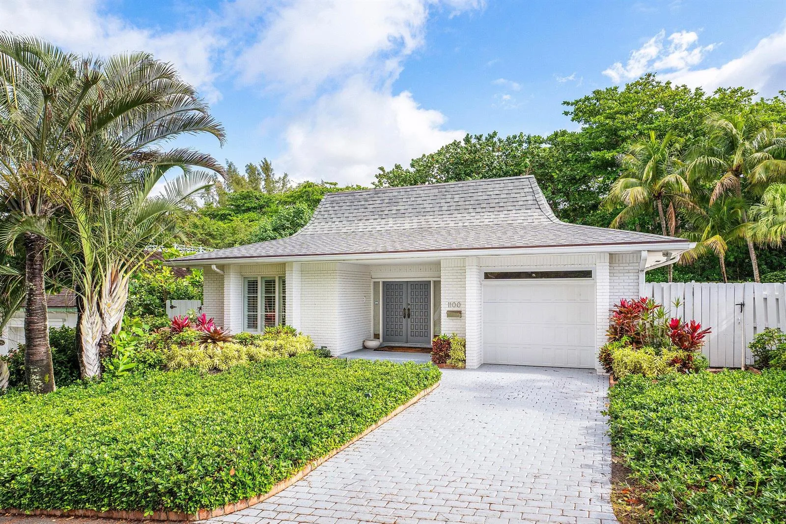 1100 N Ocean Boulevard, Gulf Stream, FL 33483