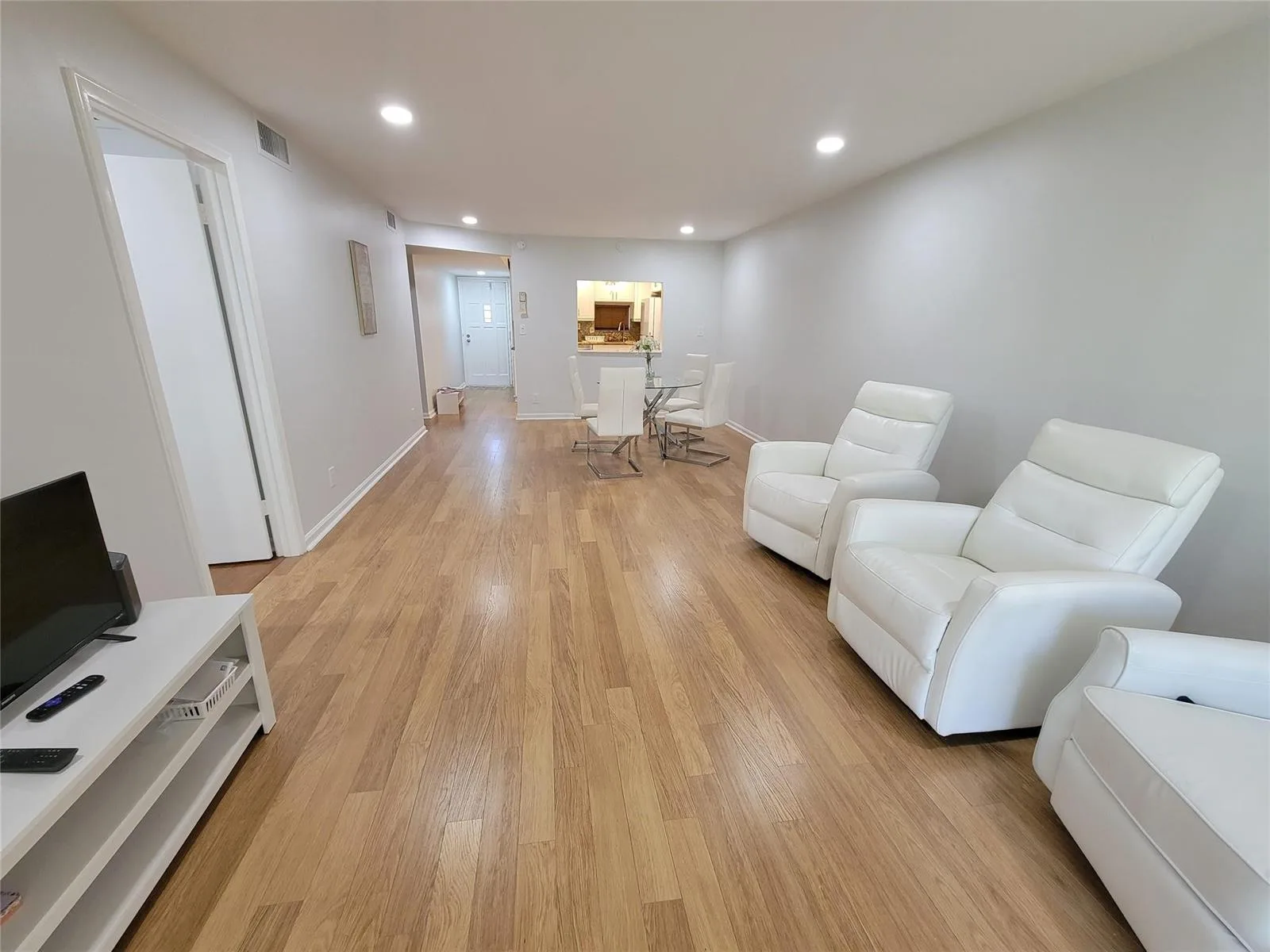 9411 N Hollybrook Lake Drive # 209, Pembroke Pines, FL 33025 photo 4