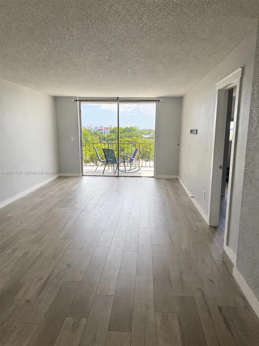 1465 NE 123rd St # 609, North Miami, FL 33161 photo 9