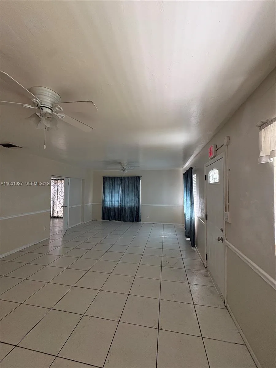 1739 SW 28th Ter, Fort Lauderdale, FL 33312 photo 3
