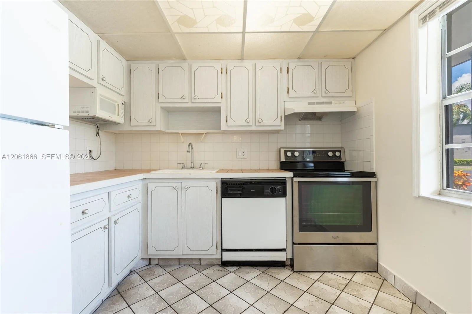 7877 Golf Cir Dr # 108, Margate, FL 33063 photo 3