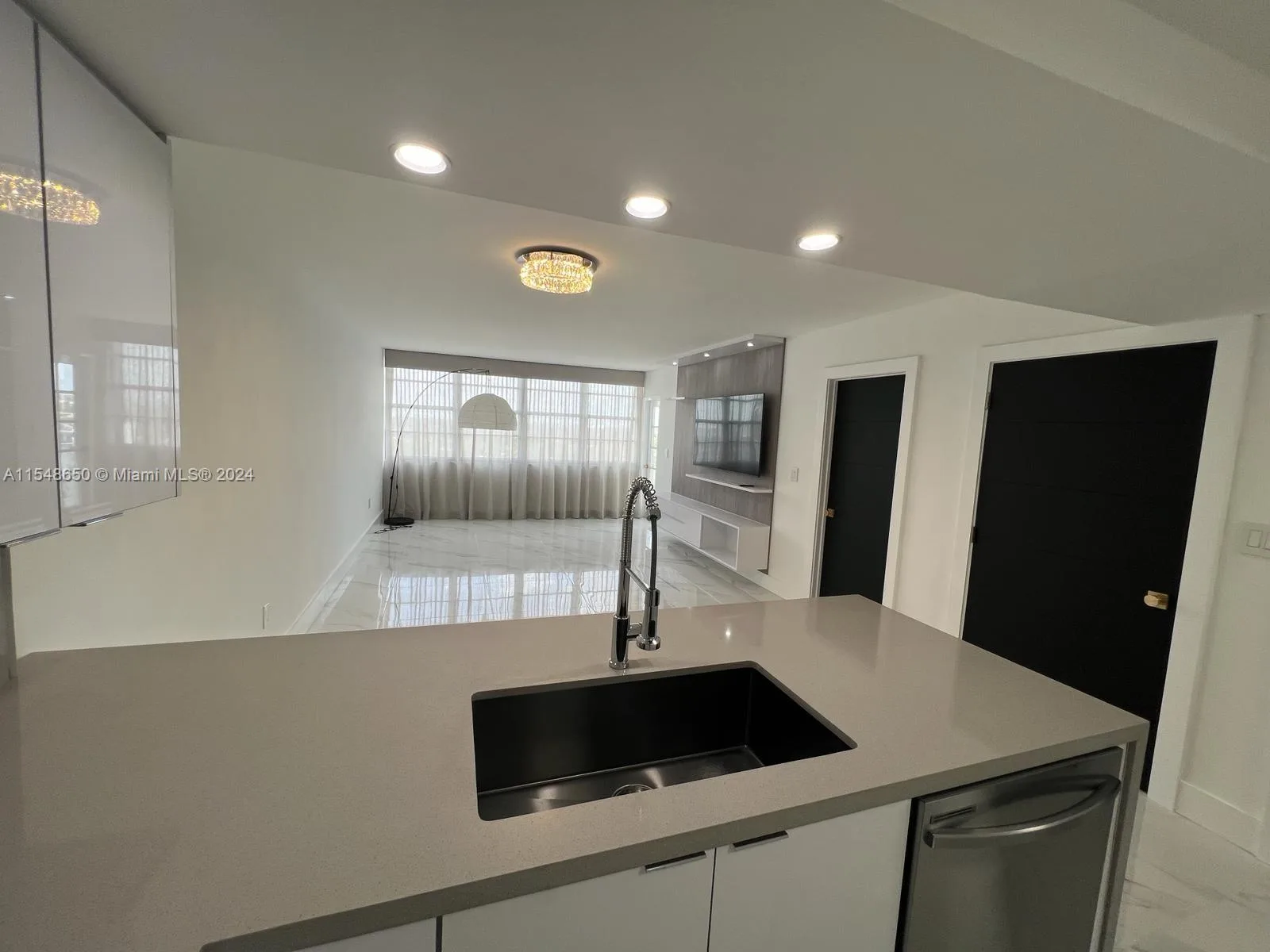 1301 NE Miami Gardens Dr # 1101W, Miami, FL 33179 photo 11