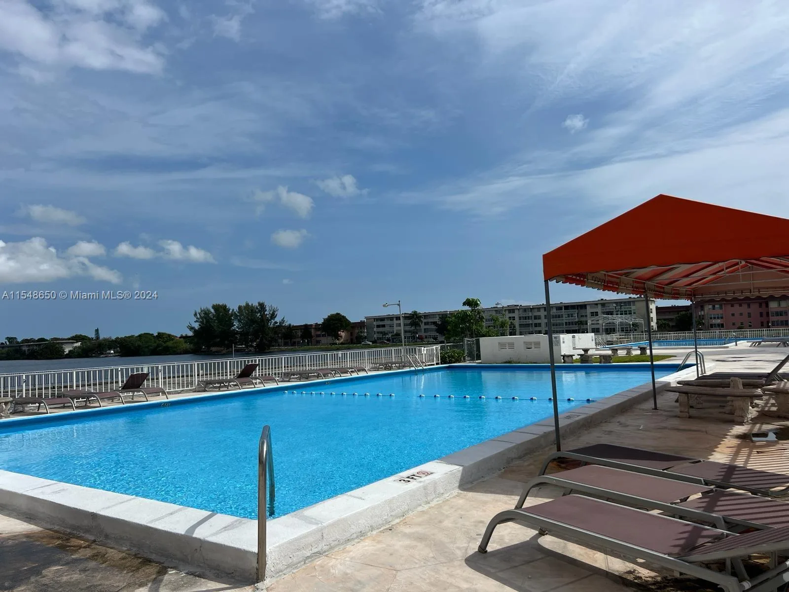 1301 NE Miami Gardens Dr # 1101W, Miami, FL 33179 photo 4