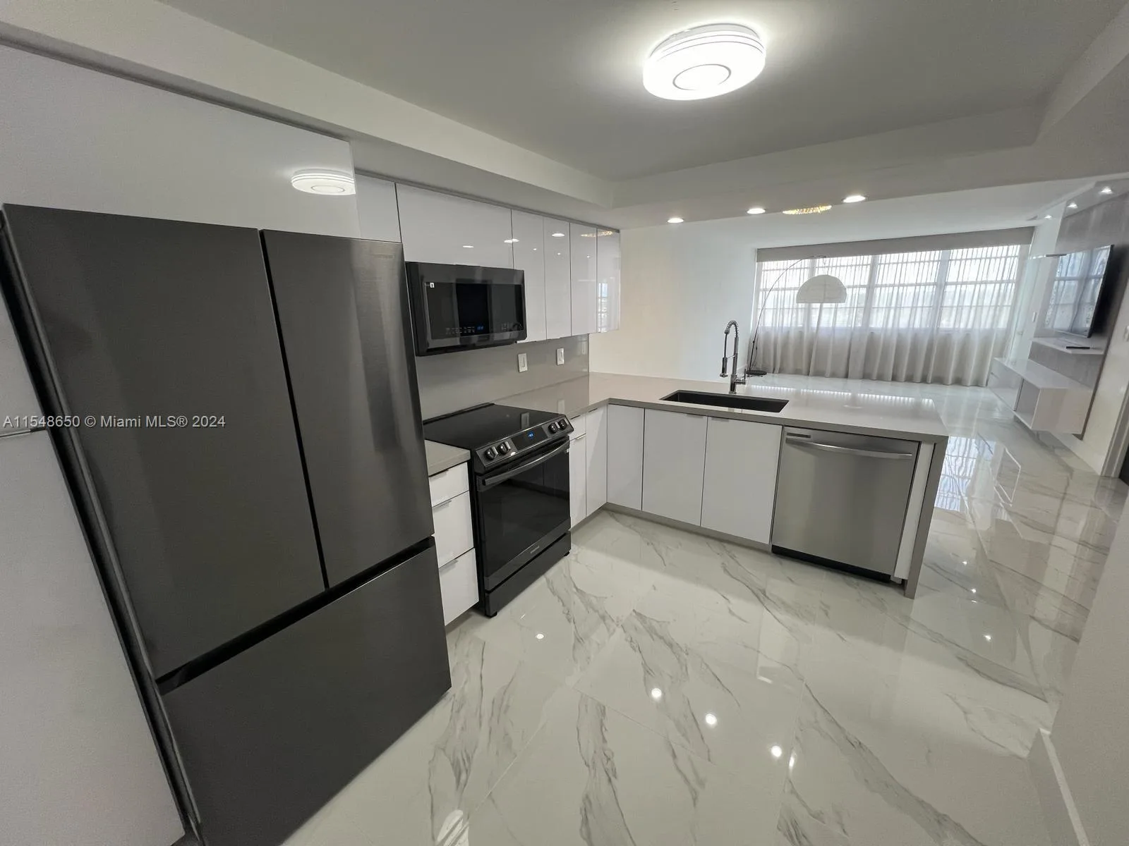 1301 NE Miami Gardens Dr # 1101W, Miami, FL 33179 photo 7