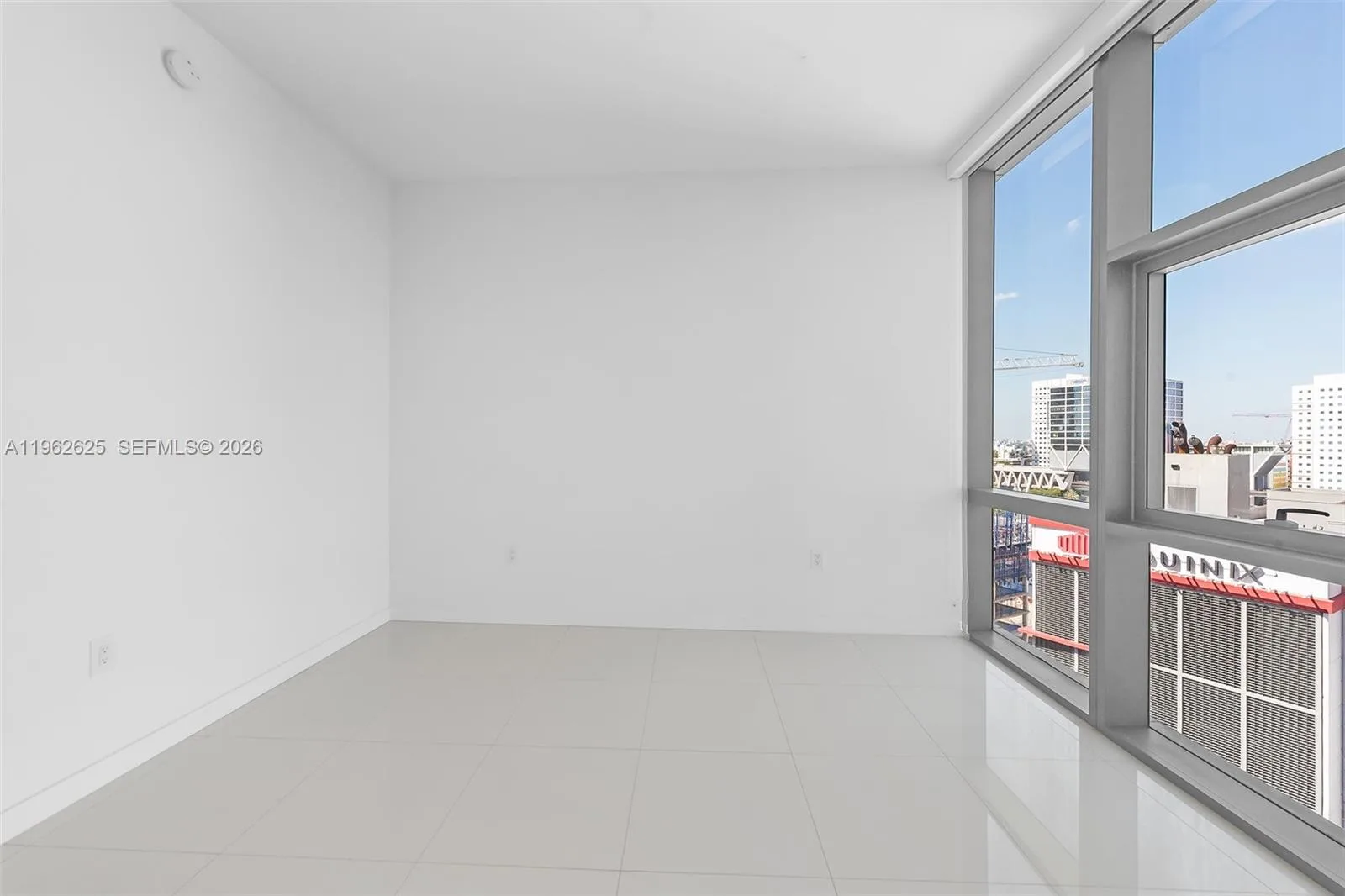 851 NE 1st Ave # 1012, Miami, FL 33132 photo 10