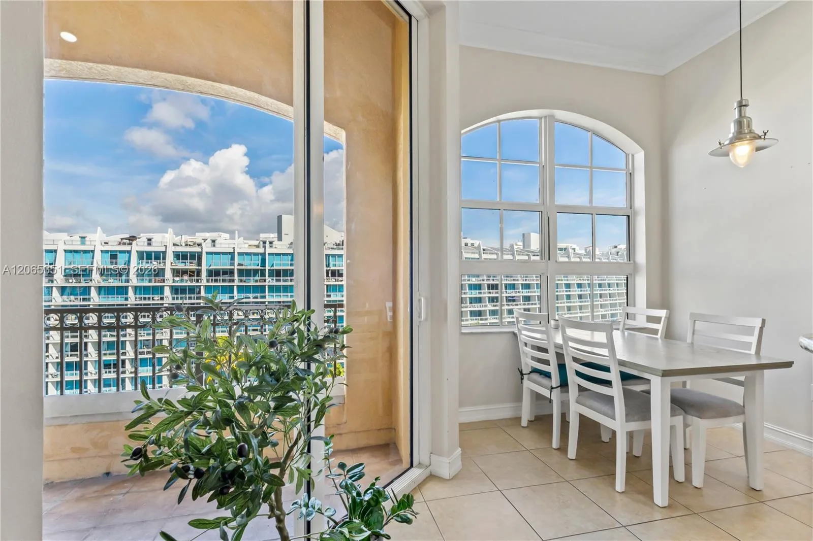 3001 NE 185th St # 707, Aventura, FL 33180 photo 9