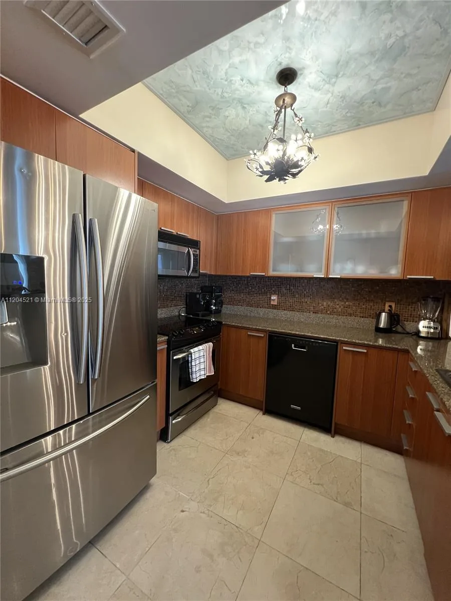 16699 Collins Ave # 2704, Sunny Isles Beach, FL 33160 photo 6