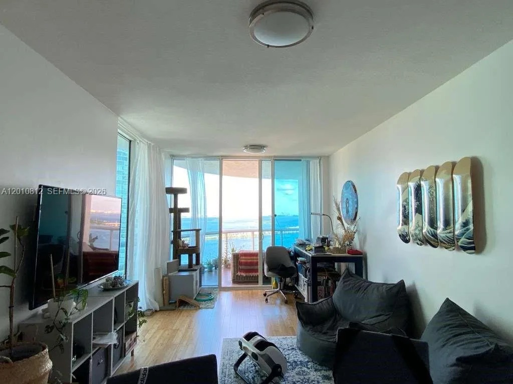 480 NE 30th St # 2102, Miami, FL 33137 photo 3