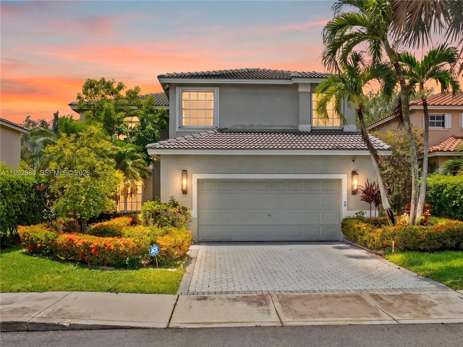 1764 NW 166th Ave, Pembroke Pines, FL 33028