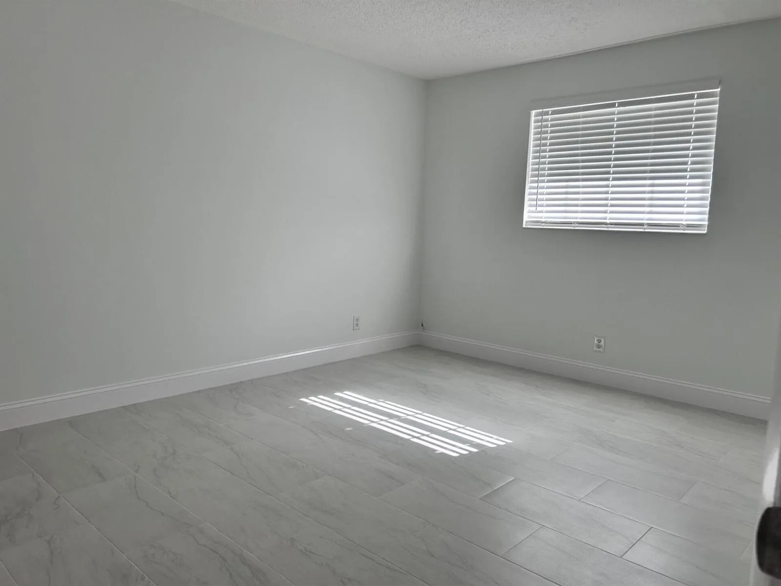 402 Lake Shore Drive # 103, Lake Park, FL 33403 photo 5