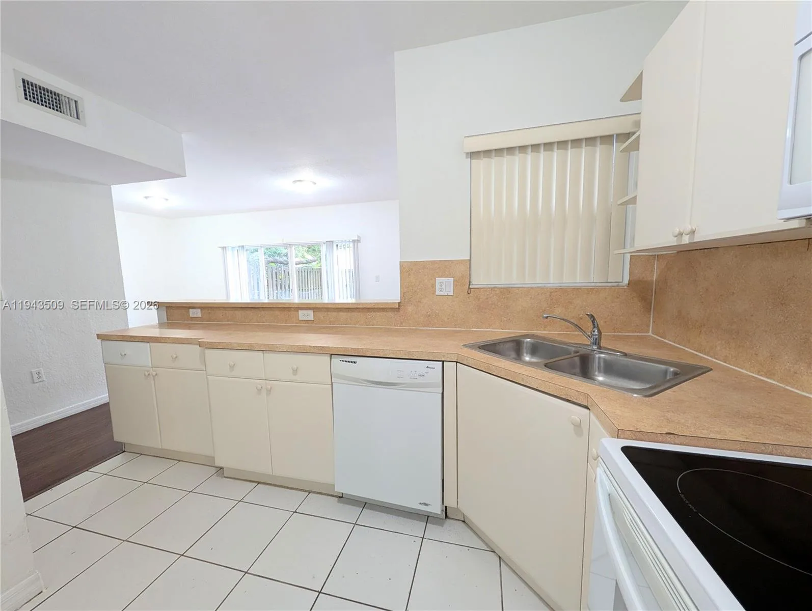 825 SW 6th Pl, Florida City, FL 33034 photo 12