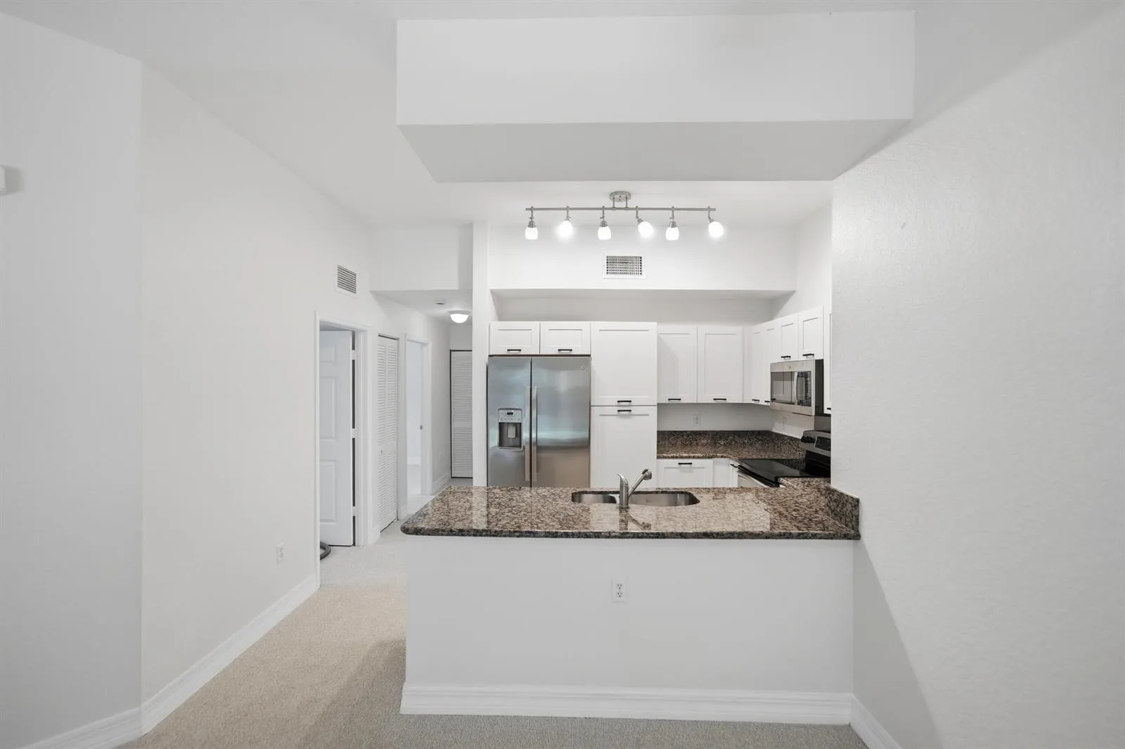 58 SE Palermo Court # 104, Stuart, FL 34994 photo 8