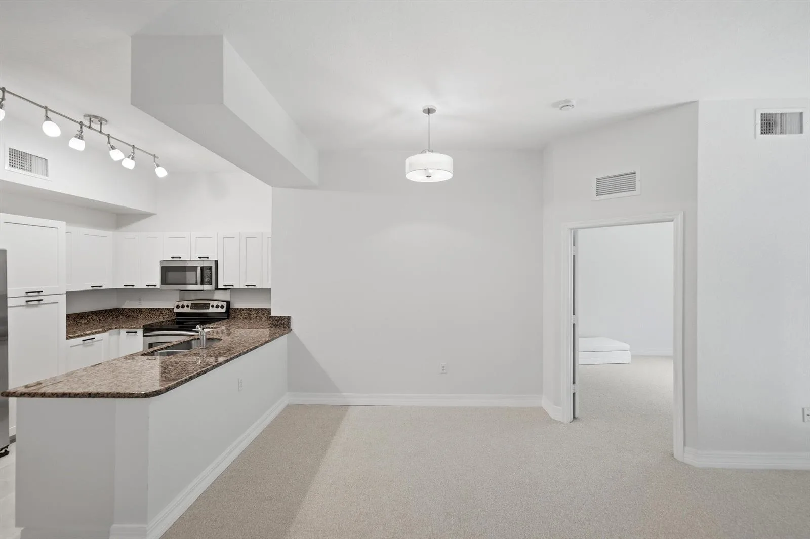 58 SE Palermo Court # 104, Stuart, FL 34994 photo 9