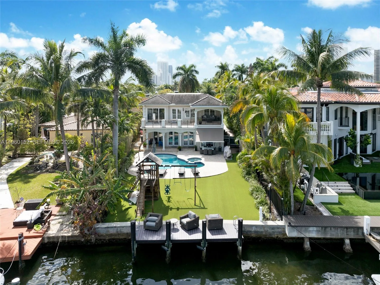 520 N Parkway, Golden Beach, FL 33160