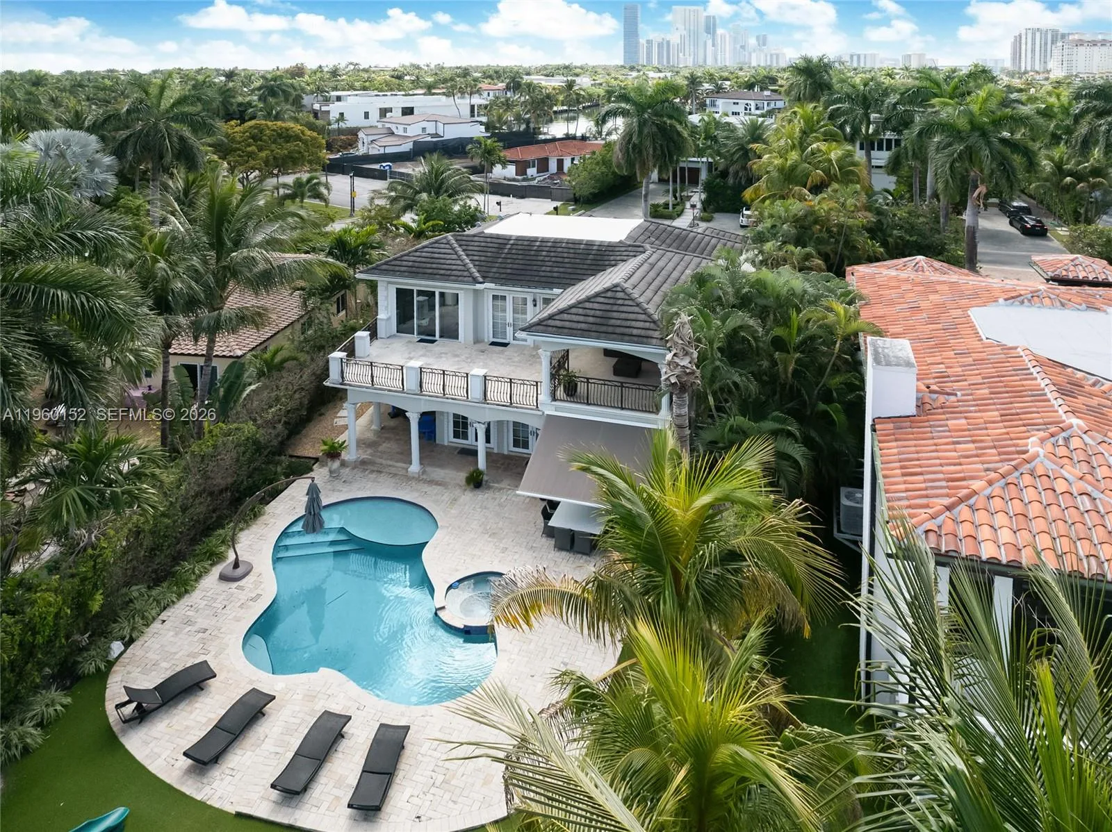 520 N Parkway, Golden Beach, FL 33160 photo 2