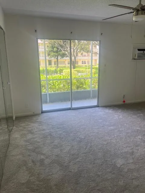 90 Mansfield C, Boca Raton, FL 33434 photo 8