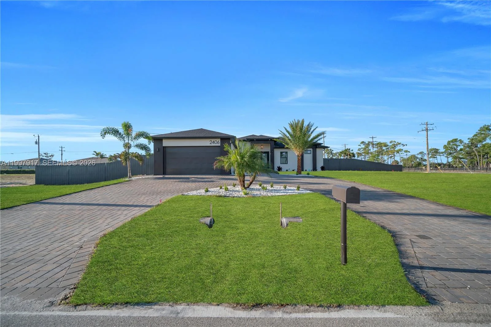 2406 Kismet PKWY, Cape Coral, FL 33993 photo 3
