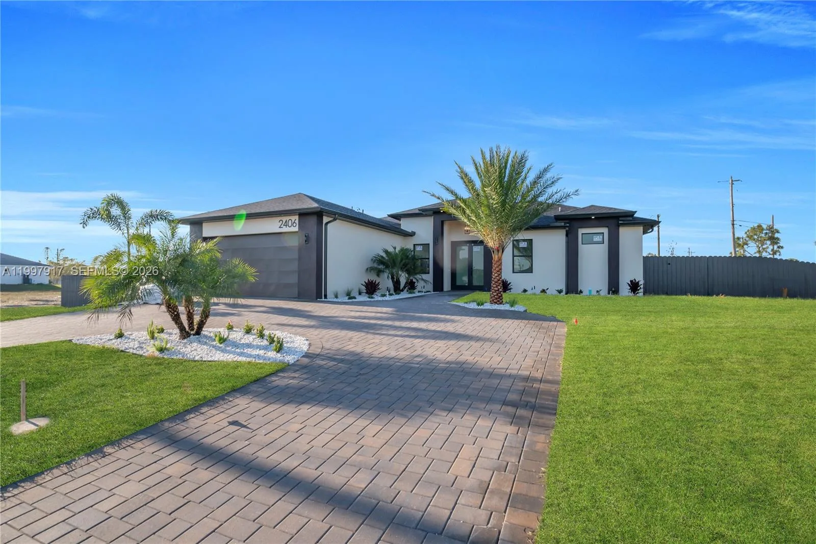 2406 Kismet PKWY, Cape Coral, FL 33993 photo 4