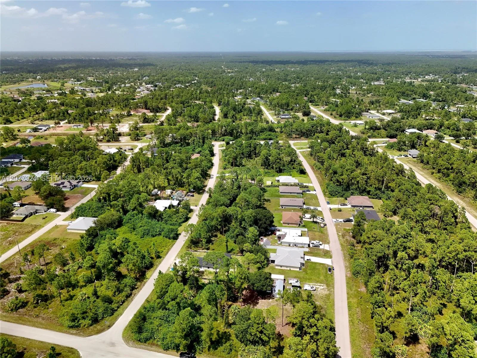523 SUMMIT AVE, Lehigh Acres, FL 33974 — zdjęcie 5