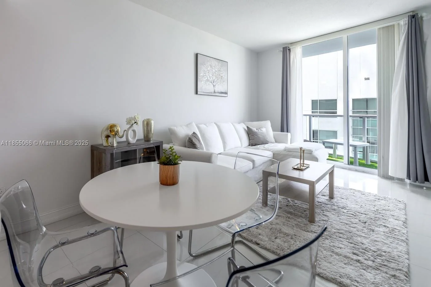 185 SW 7th St # 2808, Miami, FL 33130 photo 8