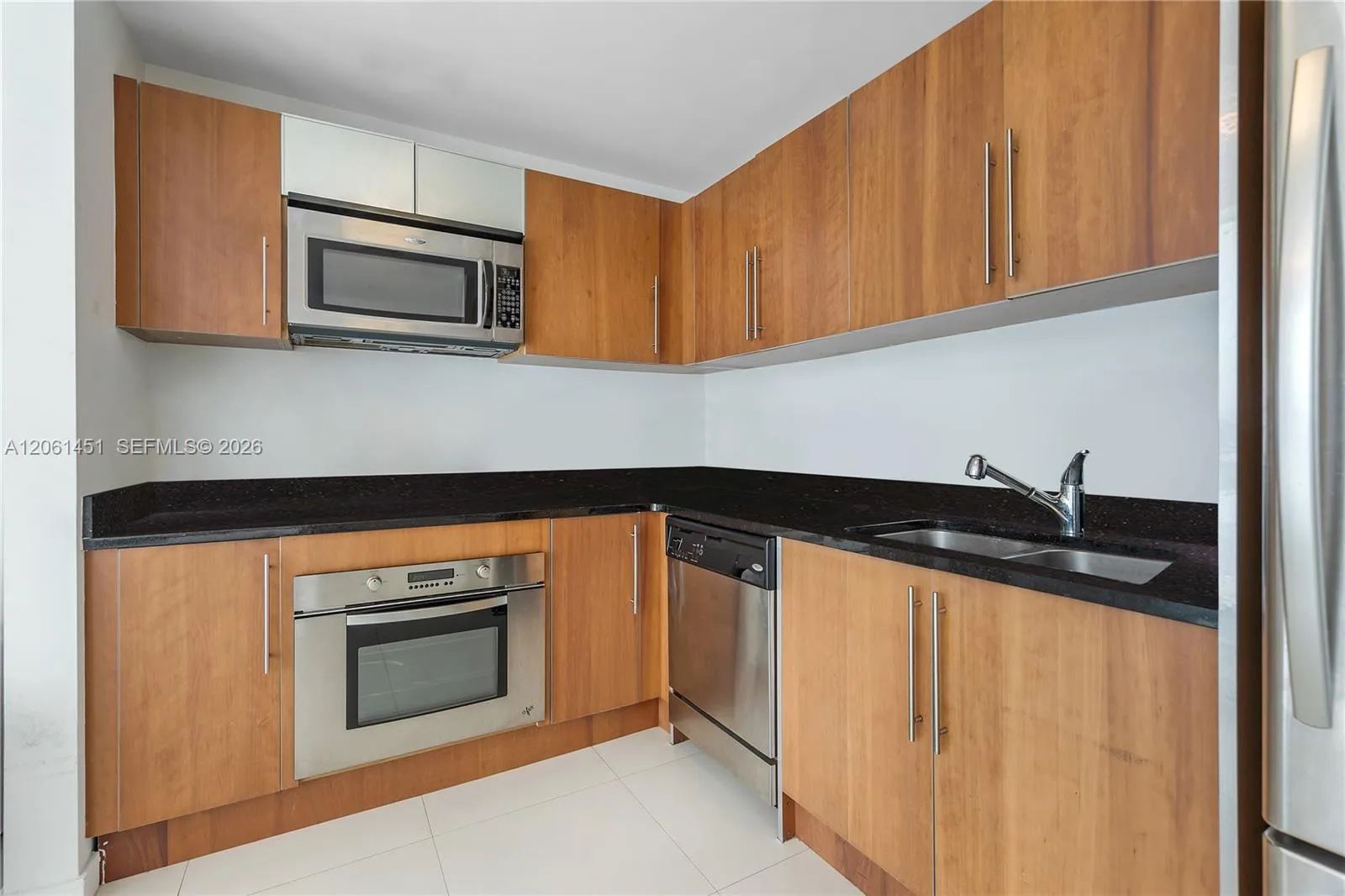 300 S Biscayne Blvd # T-2309, Miami, FL 33131 photo 5