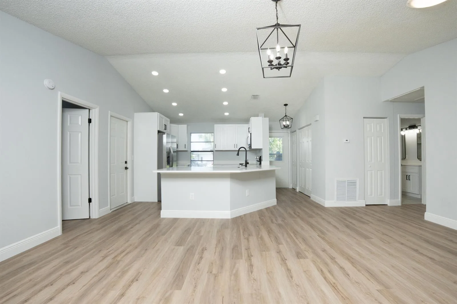 1898 SW LOFGREN Avenue, Port St. Lucie, FL 34953 photo 13