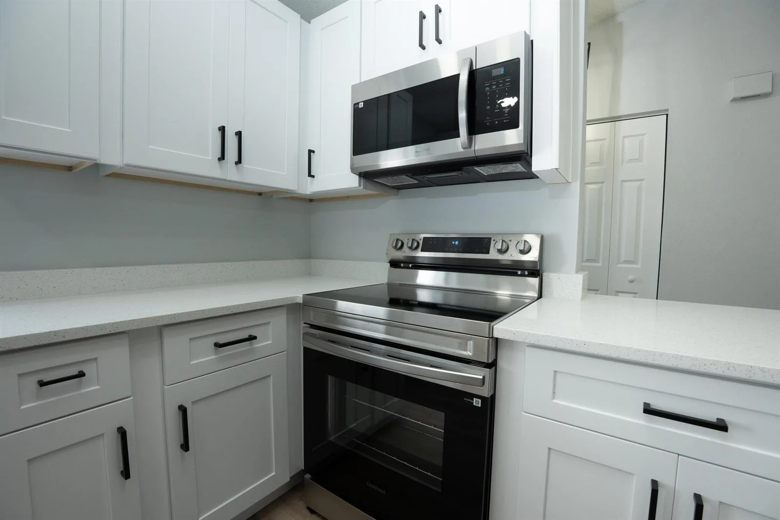 1898 SW LOFGREN Avenue, Port St. Lucie, FL 34953 photo 9