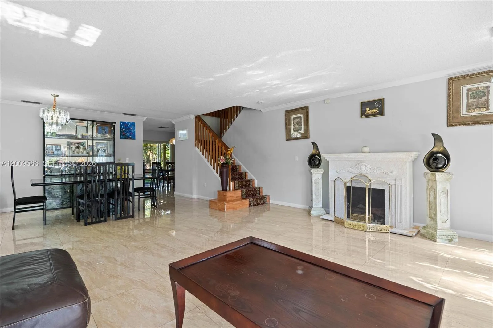 1001 SW 100th Ter, Pembroke Pines, FL 33025