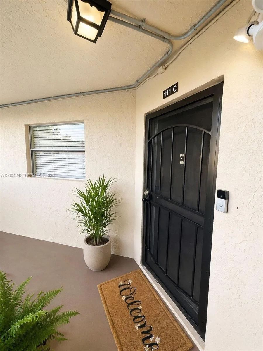 6555 W Broward Blvd # 111, Plantation, FL 33317 photo 3