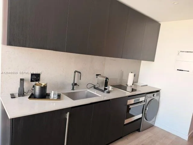 20 NE 11th ST # 4807A, Miami, FL 33132 photo 4