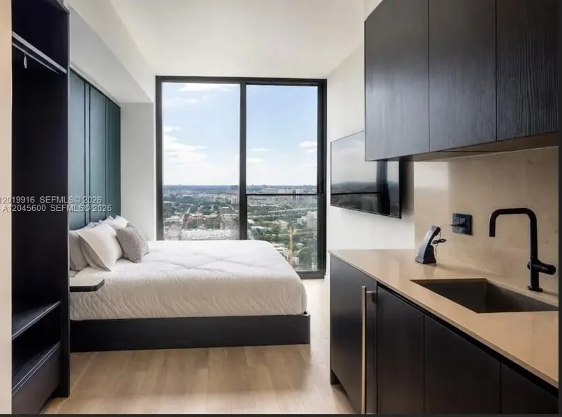 20 NE 11th ST # 4807A, Miami, FL 33132 photo 6