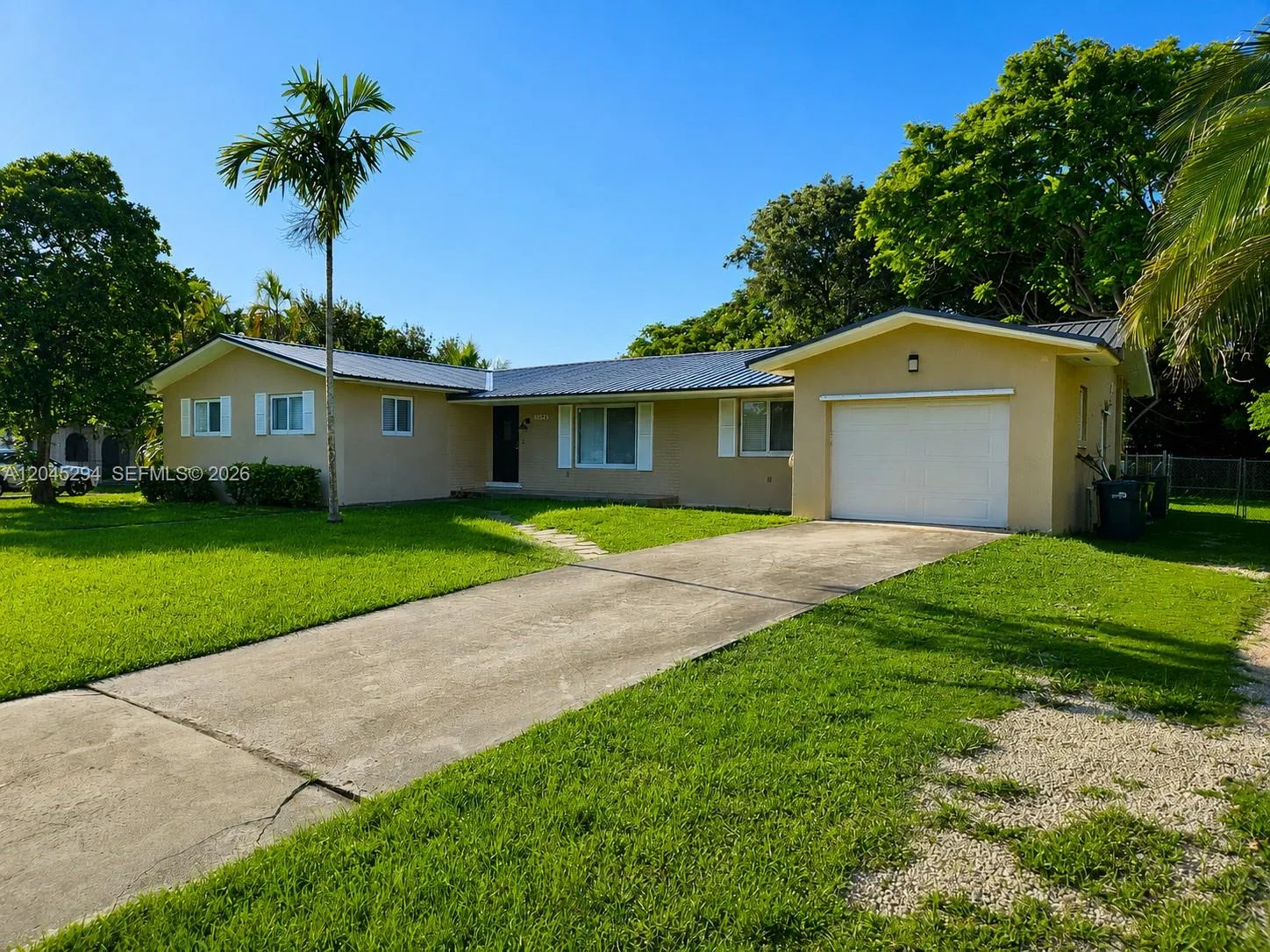 10521 SW 125th St, Miami, FL 33176 photo 2