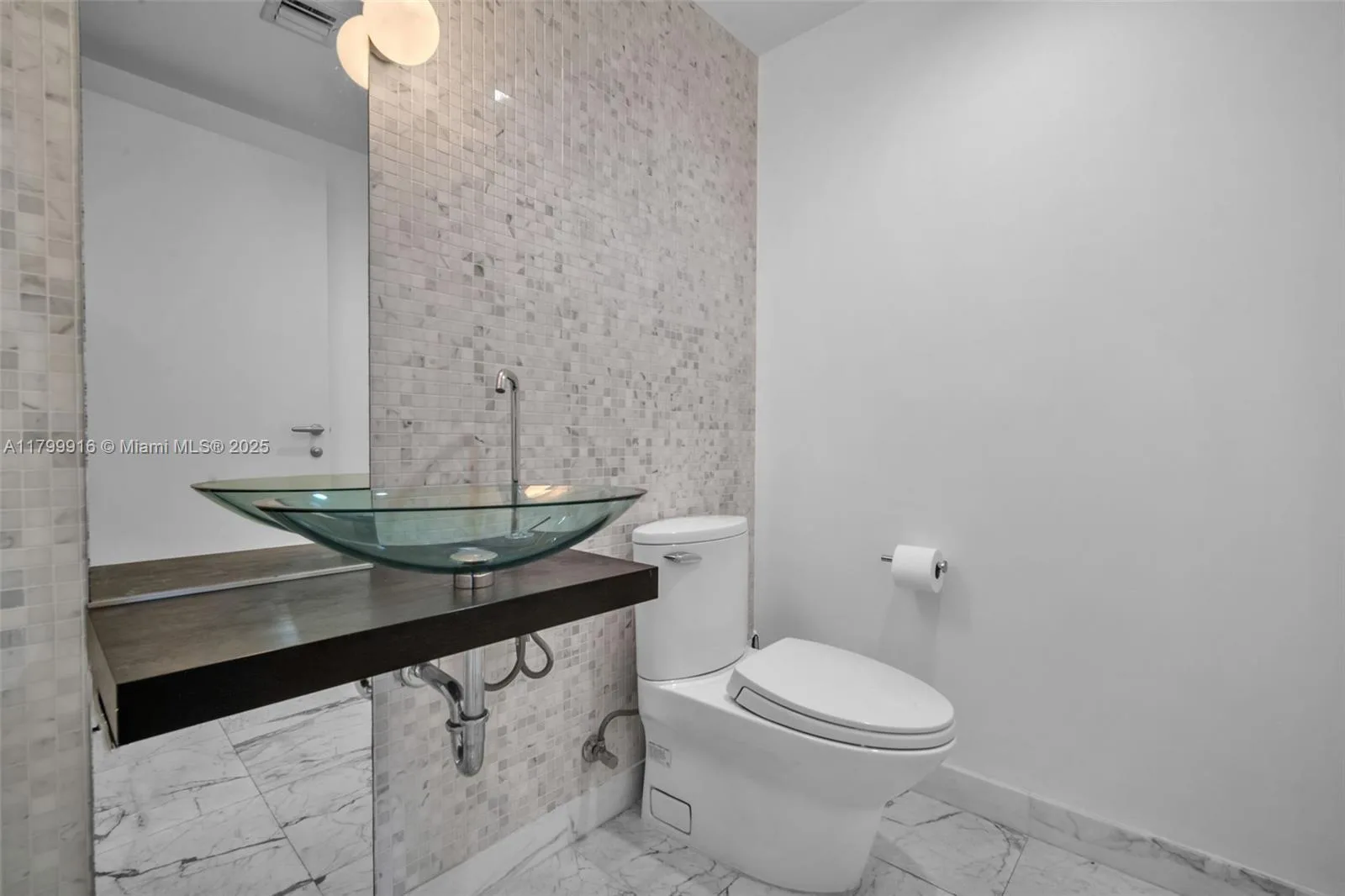 200 Biscayne Boulevard Way # 4012, Miami, FL 33131 photo 12