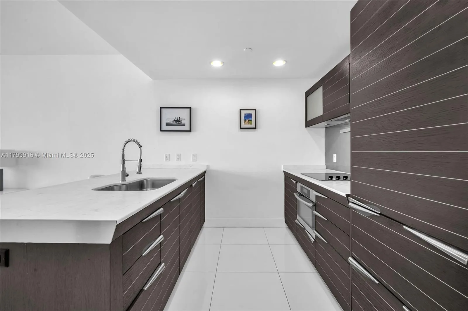 200 Biscayne Boulevard Way # 4012, Miami, FL 33131 photo 4