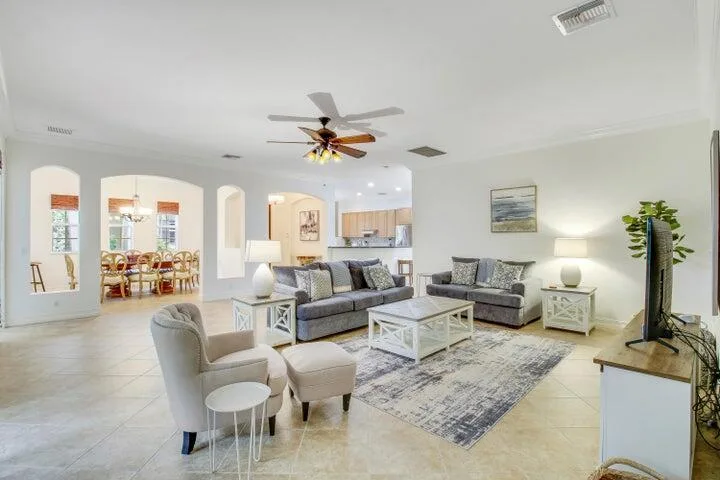 349 Chambord Terrace, Palm Beach Gardens, FL 33410