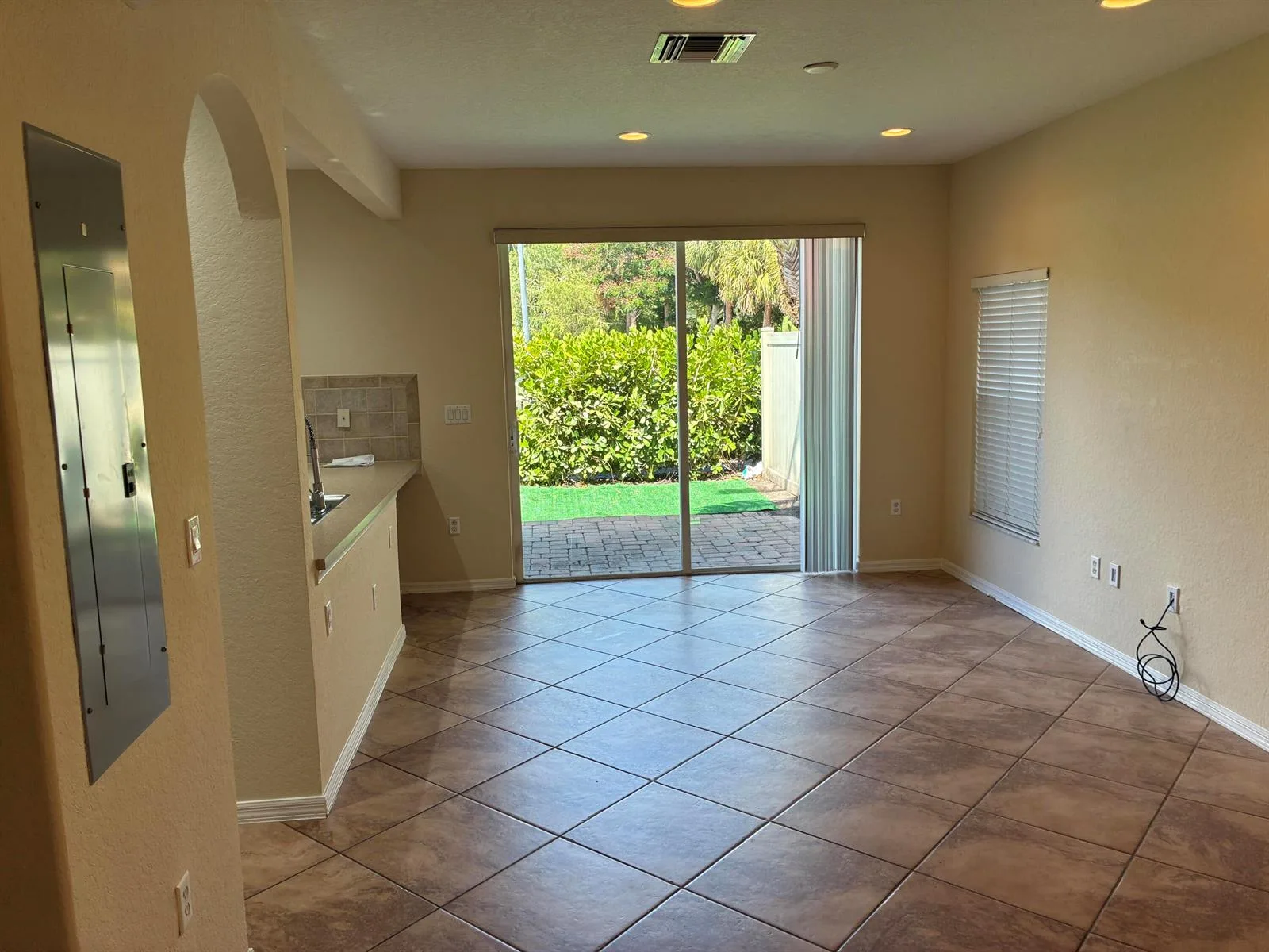 101 LAKE MONTEREY Circle # 101, Boynton Beach, FL 33426 photo 12