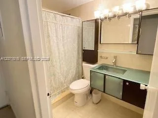 999 Brickell Bay Dr # 809, Miami, FL 33131 photo 8