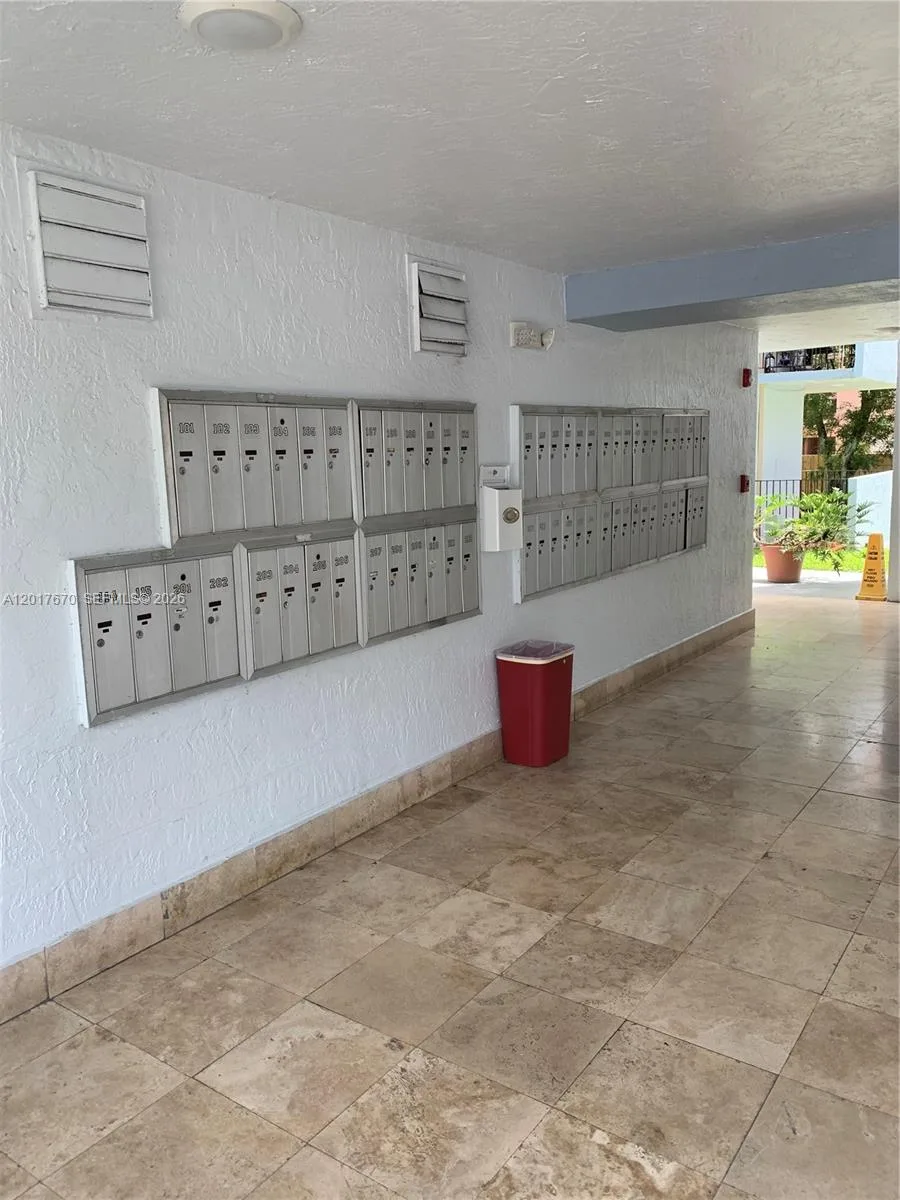 1221 SW 122nd Ave # 207, Miami, FL 33184 photo 4