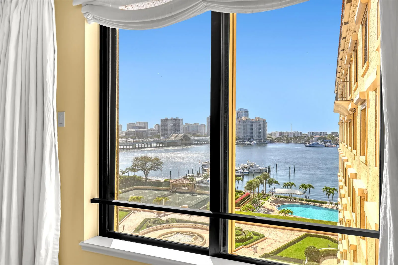 150 Bradley Place # 606-T, Palm Beach, FL 33480 photo 3