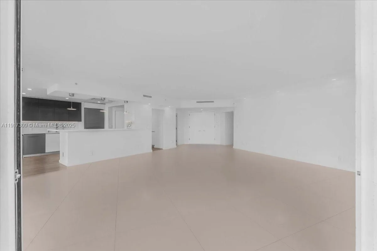 2127 Brickell Ave # 1701, Miami, FL 33129 photo 13