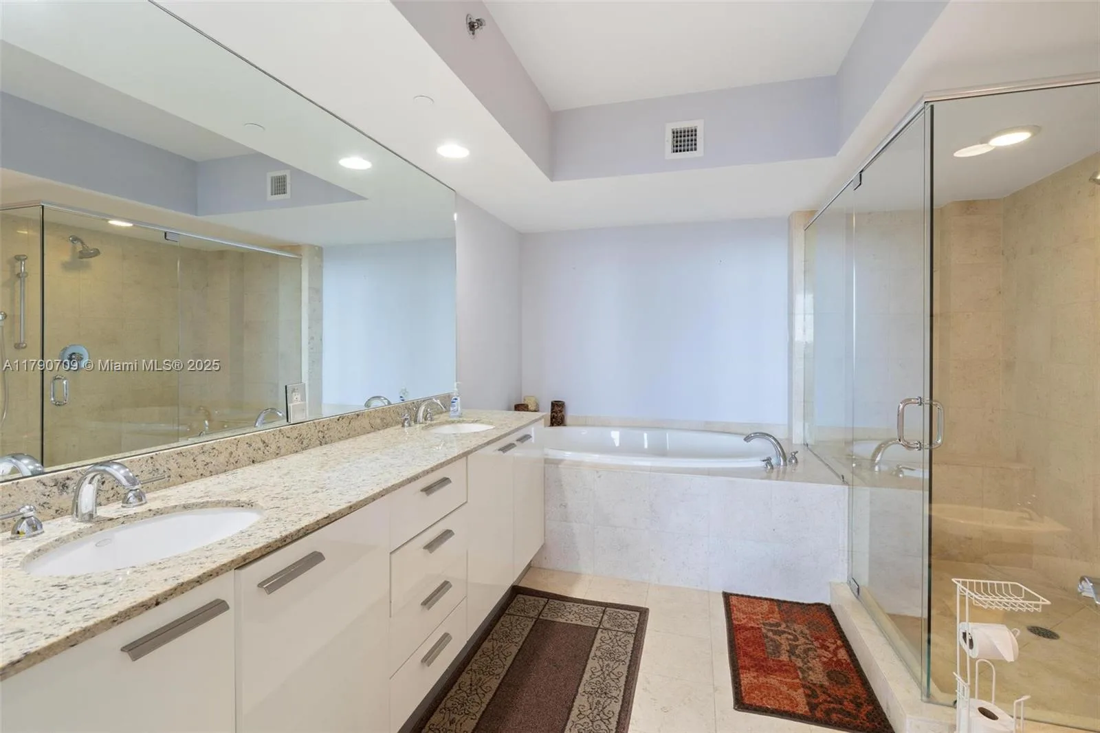 1830 S Ocean Dr # 2804, Hallandale Beach, FL 33009 photo 11