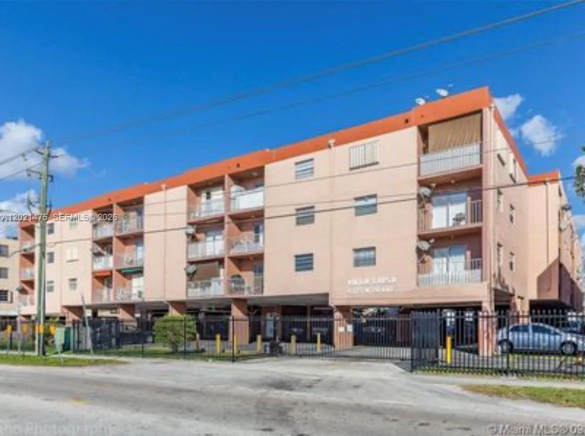 6175 W 20th Ave # 309, Hialeah, FL 33012